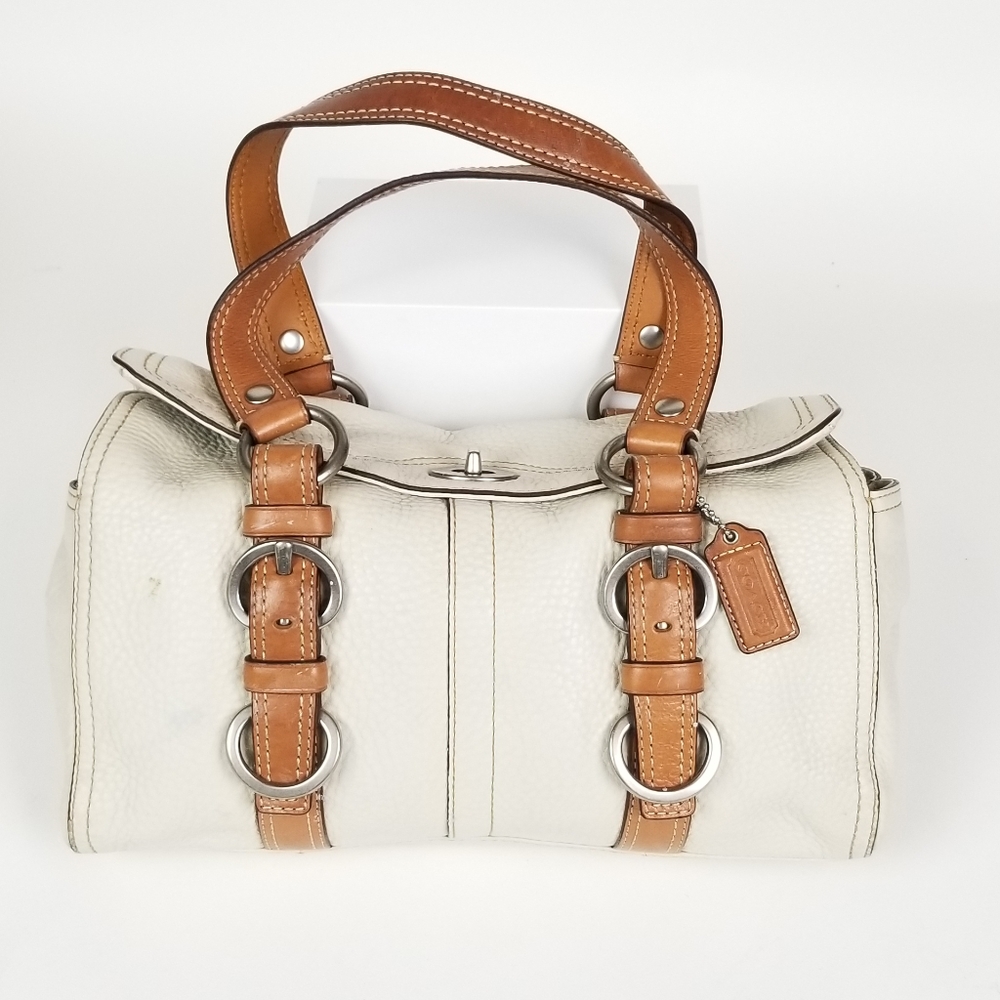 Coach Bag! - Picture 2 of 8